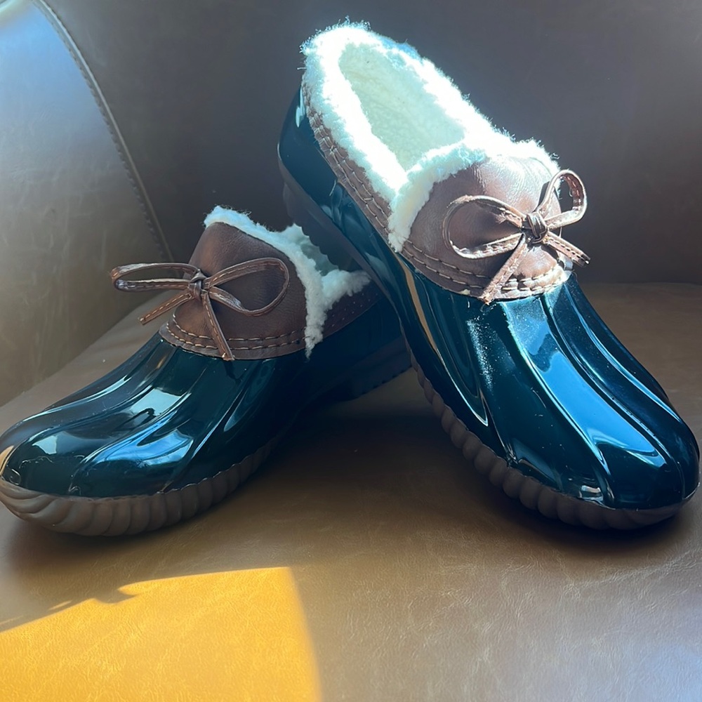 Rain or snow loafers